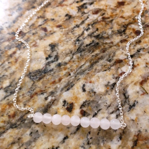 Hand Crafted Jewelry - Rose quartz neckalce